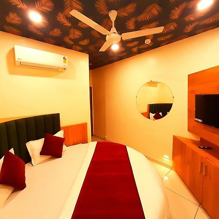 אחמדאבאד Hotel Suncity מראה חיצוני תמונה