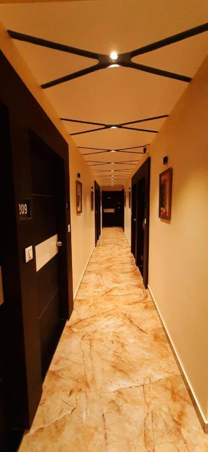 אחמדאבאד Hotel Suncity מראה חיצוני תמונה