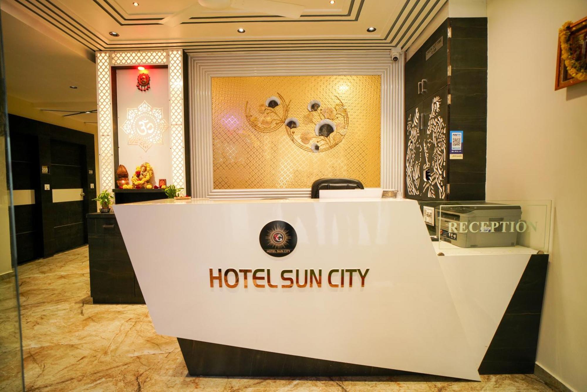 אחמדאבאד Hotel Suncity מראה חיצוני תמונה