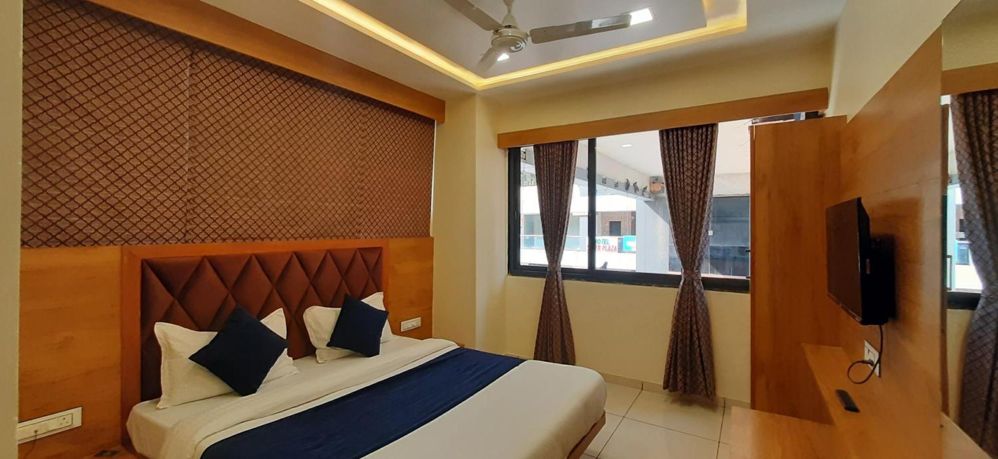 אחמדאבאד Hotel Suncity חדר תמונה